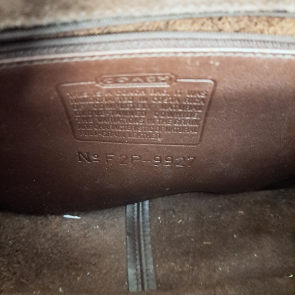 Authentic brown Coach Willis bag with stamped serial number inside & Coach tag - Picture 1 of 6